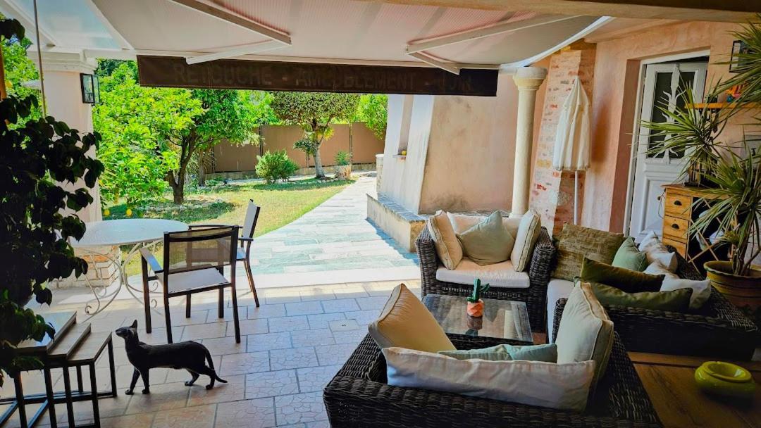 Elegant-Cosy 2P55M2 Dans Bas De Villa Provencale ! Villeneuve-Loubet Extérieur photo