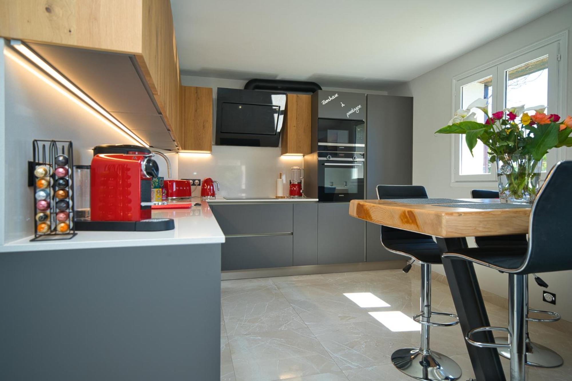 Elegant-Cosy 2P55M2 Dans Bas De Villa Provencale ! Villeneuve-Loubet Extérieur photo