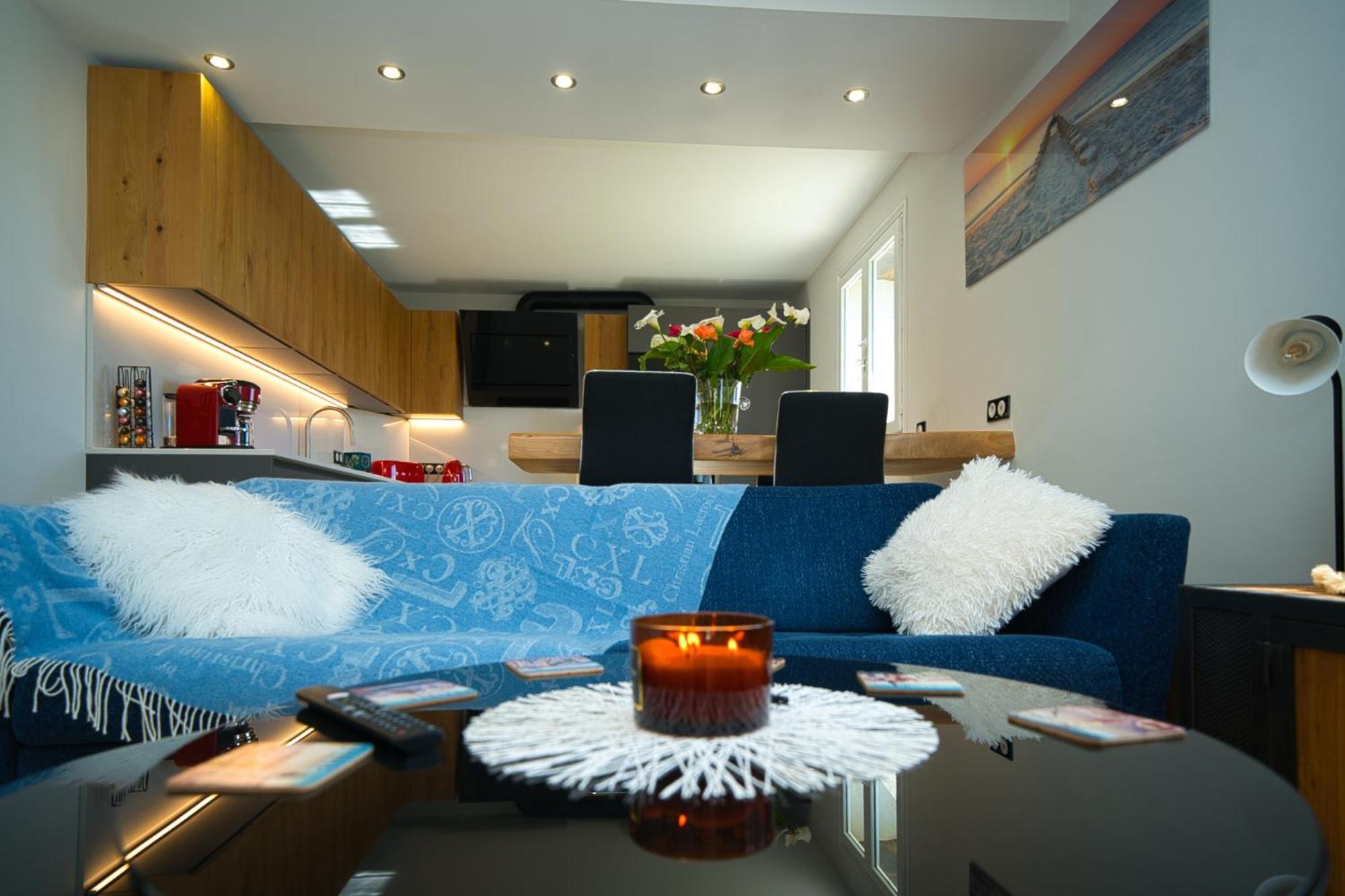Elegant-Cosy 2P55M2 Dans Bas De Villa Provencale ! Villeneuve-Loubet Extérieur photo
