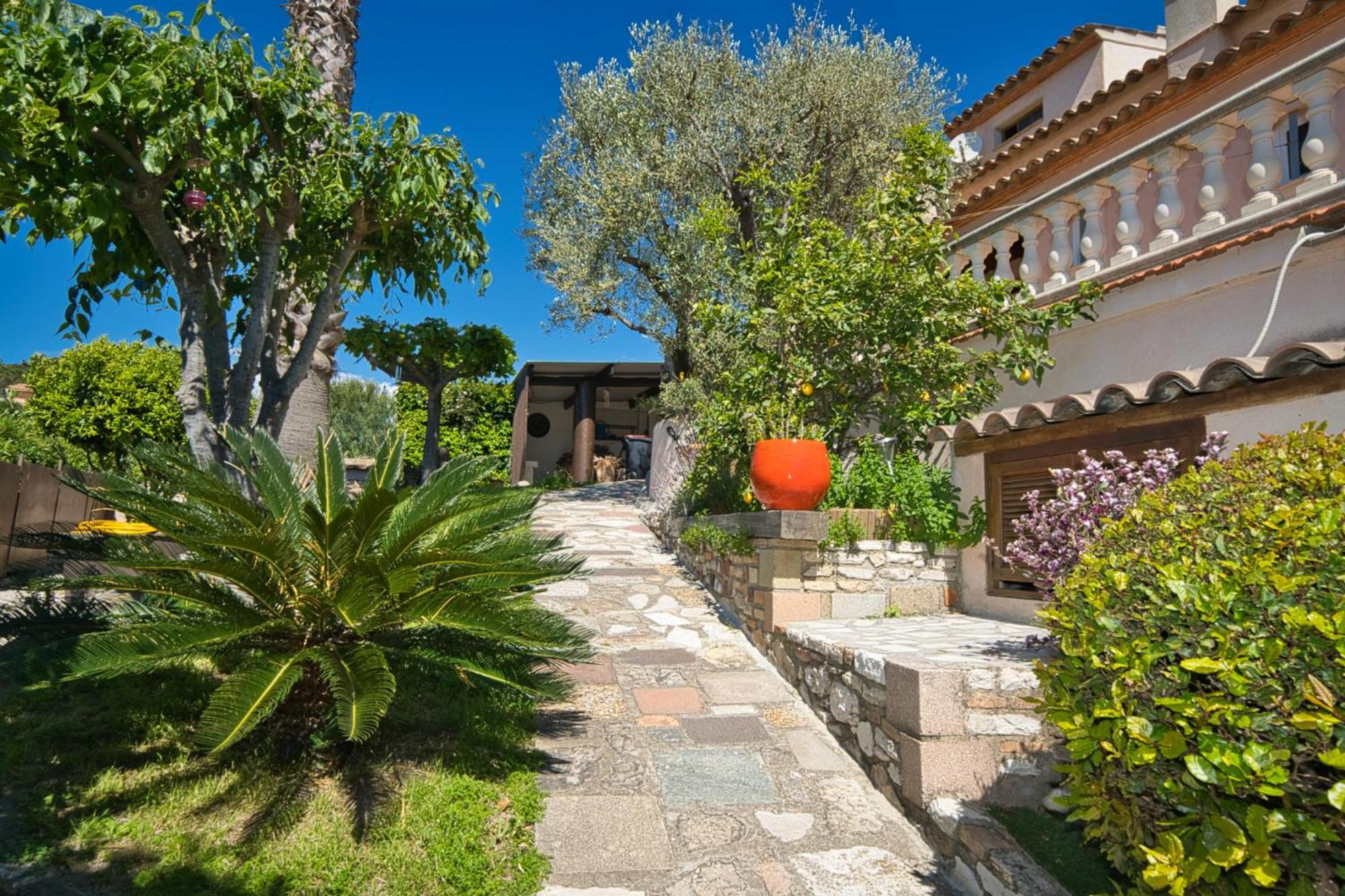 Elegant-Cosy 2P55M2 Dans Bas De Villa Provencale ! Villeneuve-Loubet Extérieur photo