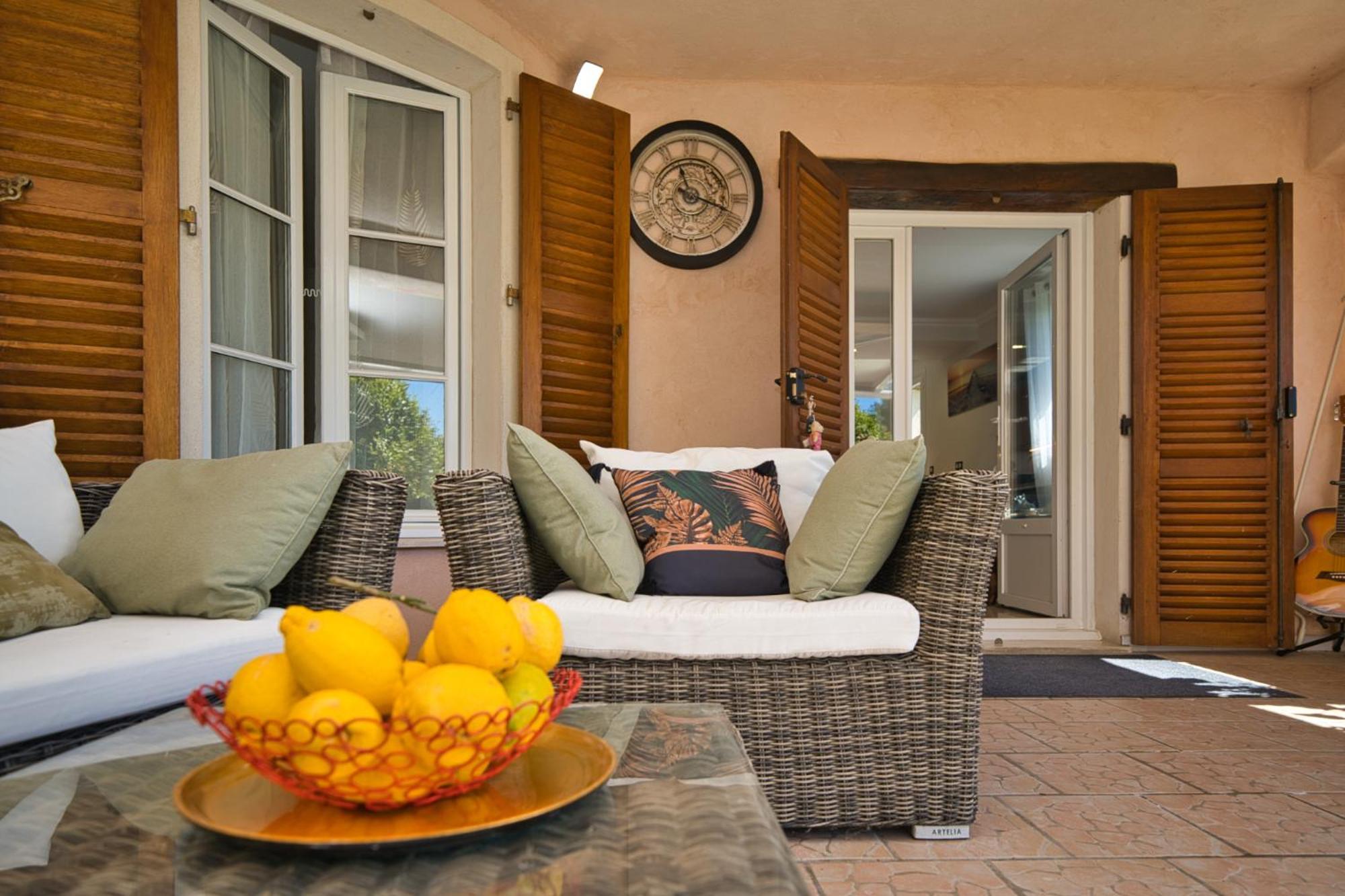 Elegant-Cosy 2P55M2 Dans Bas De Villa Provencale ! Villeneuve-Loubet Extérieur photo